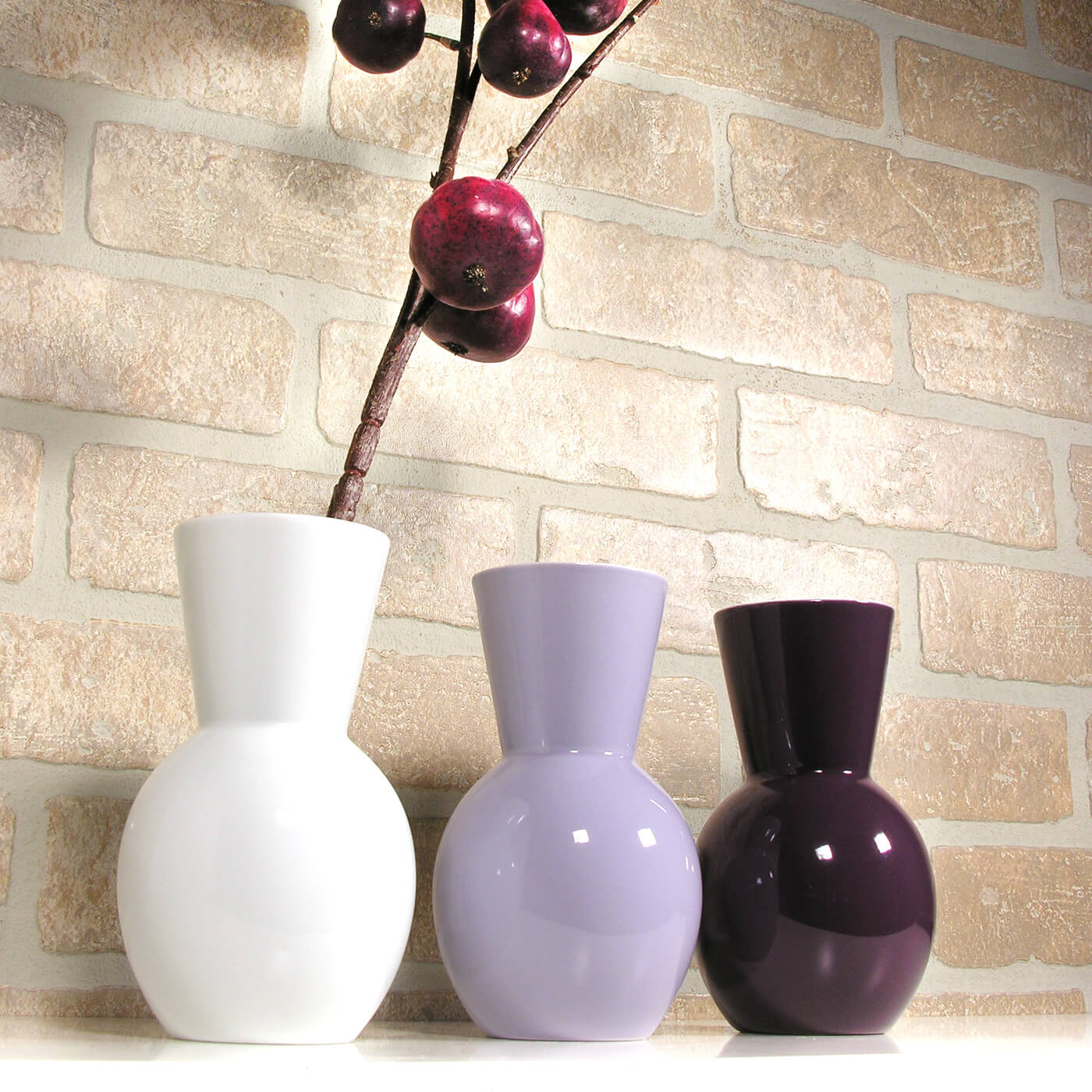 Vase Colori in Weiss, Flieder oder Violett